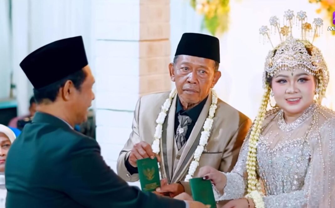 Mahar Cek Rp 3 Miliar